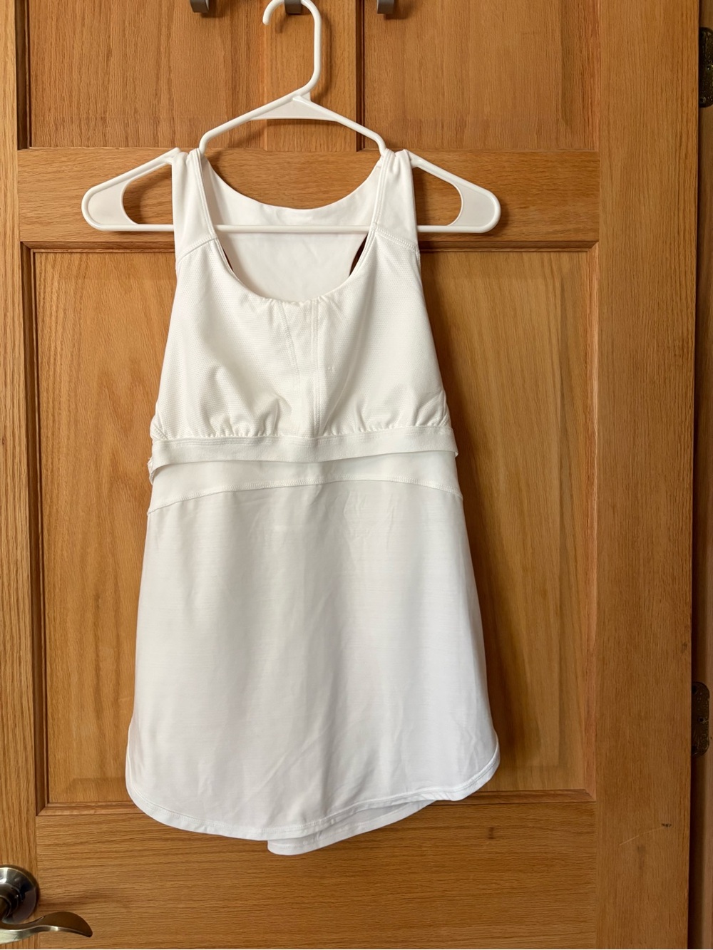 Athleta Racerback Tank With built in bra -NWOT - Picture 3 of 4